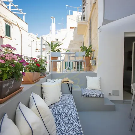 Td Casa Marea Seaside View In Prime Location